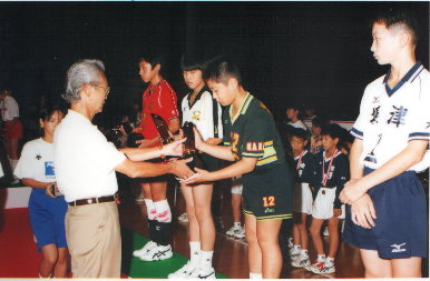 閉会式にて・・敢闘賞受賞