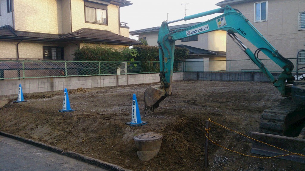 奈良市アスファルト、石垣撤去工事