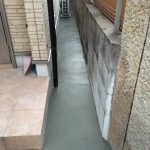 奈良市で犬走り製作 | 生コンクリートの打設