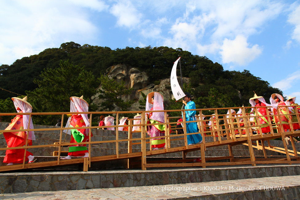 素晴らしき紀伊半島 | 熊野市 花の窟 錦の御幡献上行列