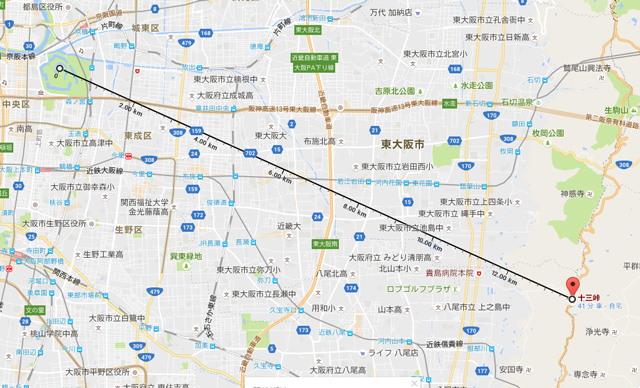 信貴生駒スカイラインの十三峠から大阪城天守閣までの直線距離は13.7Km