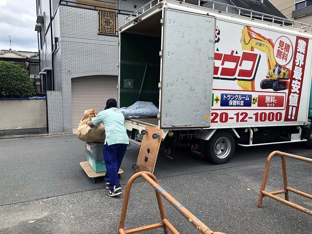 東大阪市の団地で不用品引取