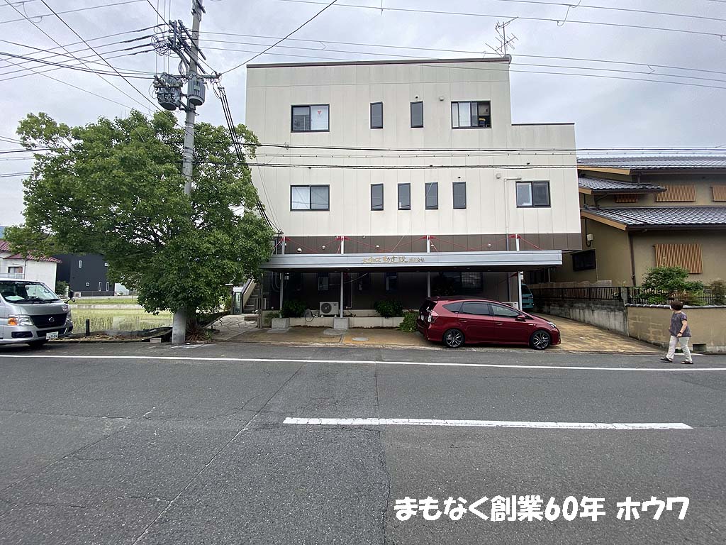 お家売ります情報ー桜井市の鉄骨造３階建てー