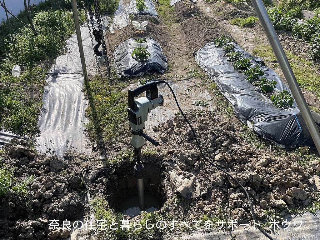 大和郡山市の狭小農園で井戸掘り | 狭い場所でも人力なら井戸が掘れます