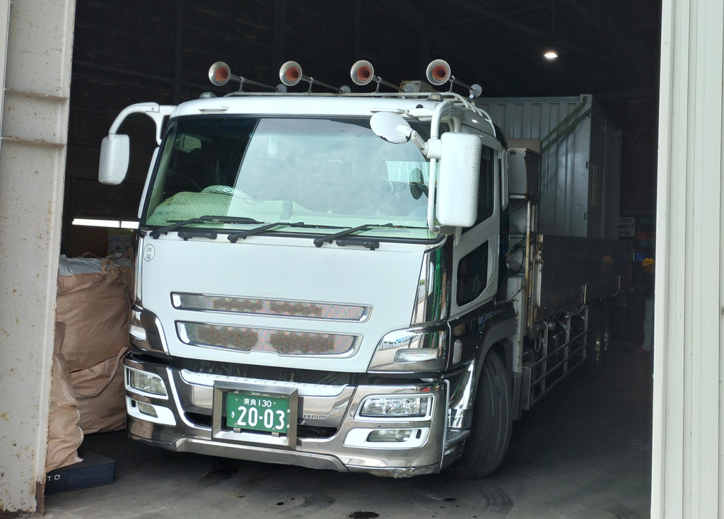 危険物倉庫コンテナ(法責箱)を納入 | 石川県の資源リサイクル企業様