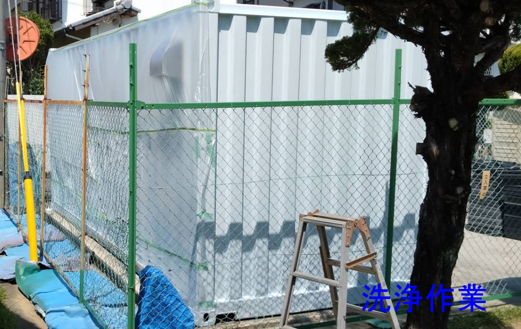 9年経過した防災倉庫の塗装メンテナンス | 奈良県斑鳩町