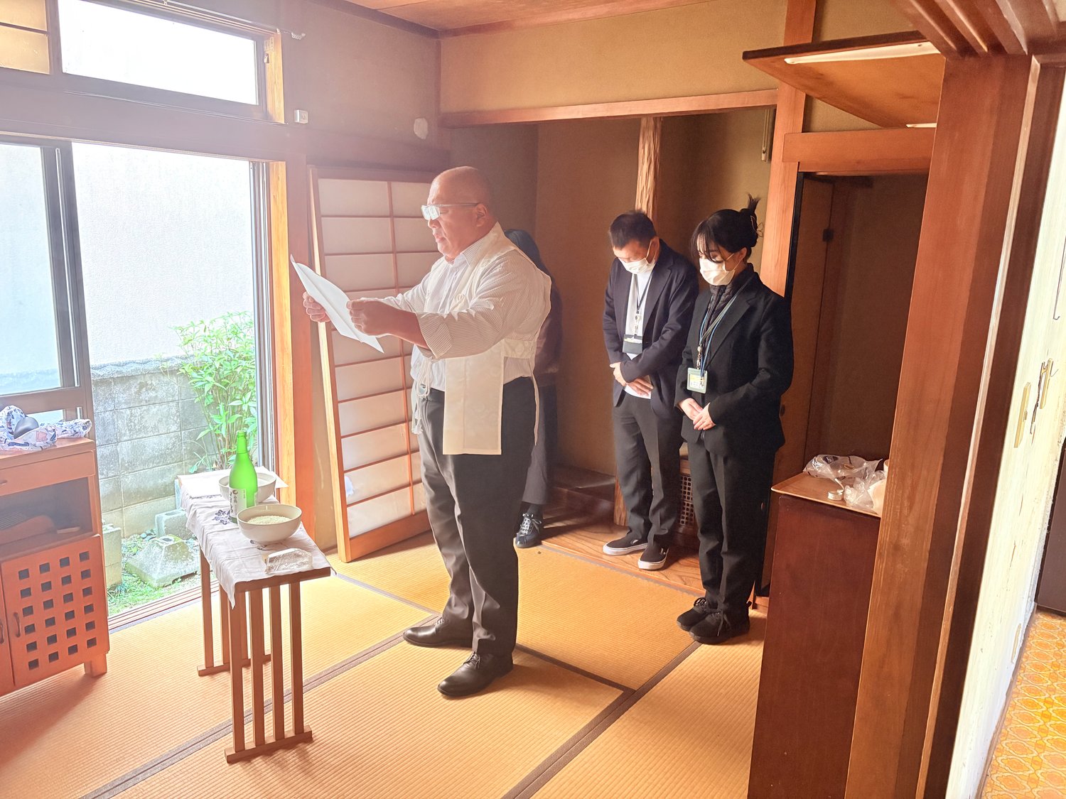 感謝を伝える様子