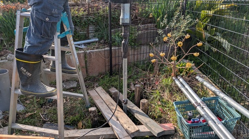 井戸作りの様子