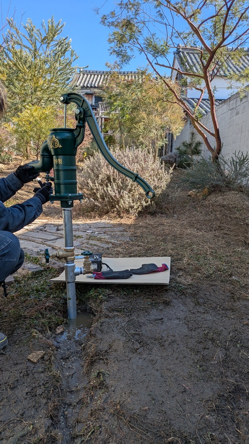 井戸掘り施工風景