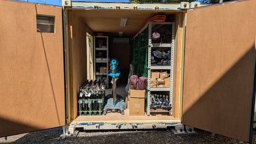 備蓄品戻しと仮設コンテナ撤去5