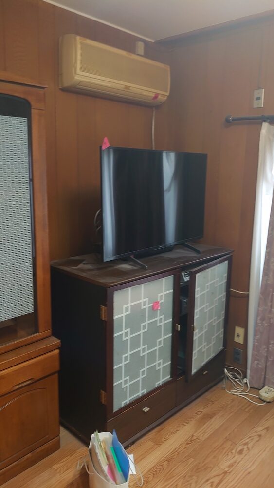 仮住まいへお運びする家具類