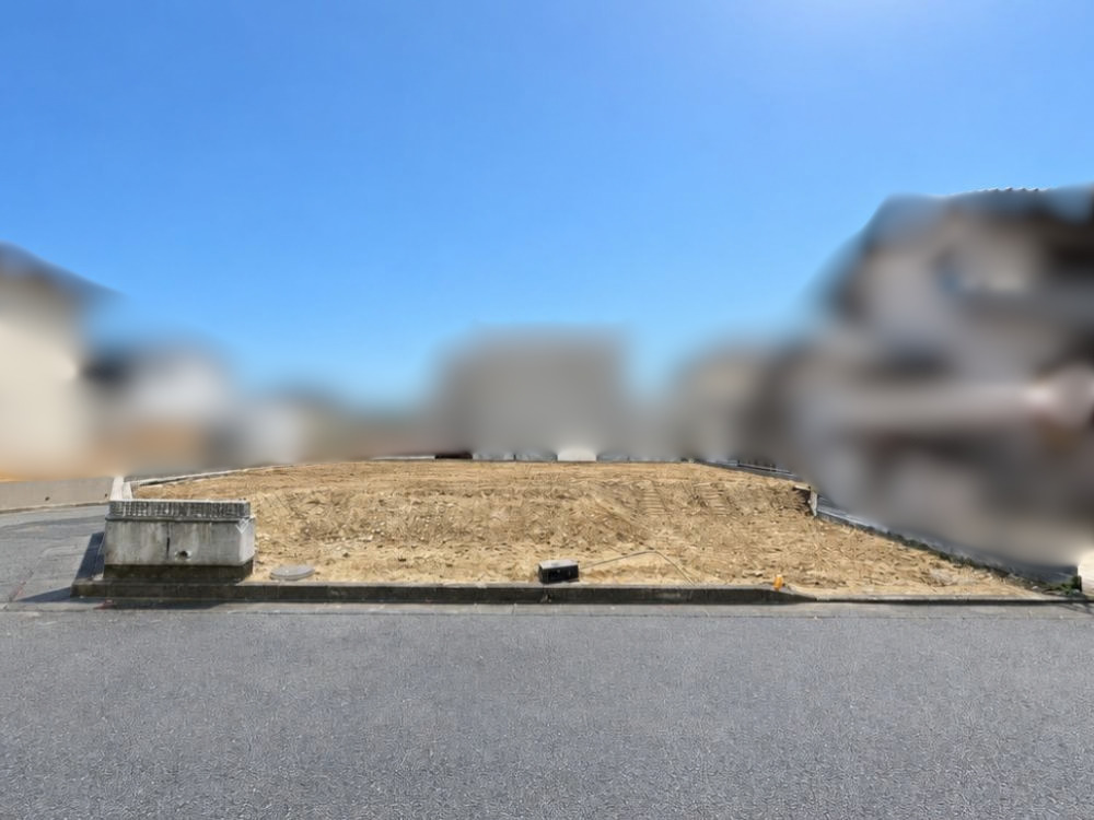 奈良県生駒市の建て替えに伴う家屋解体工事の施工風景